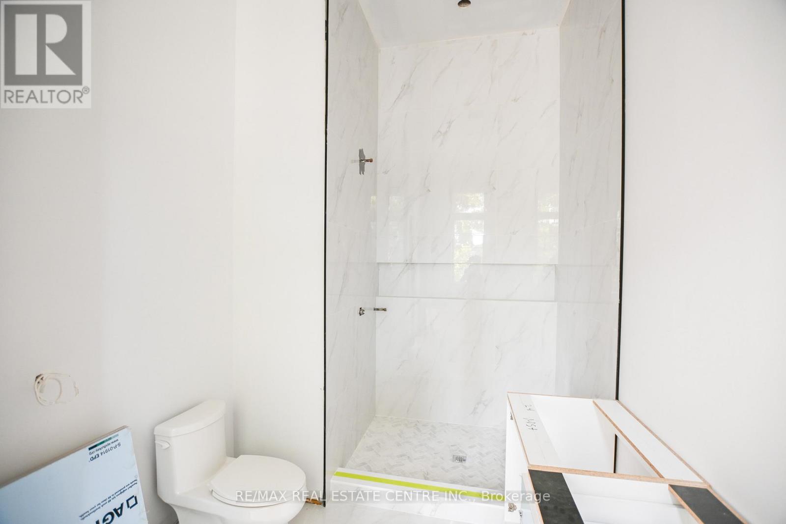 24 Rainbow Drive, Vaughan, Ontario  L4L 2K2 - Photo 16 - N12527568