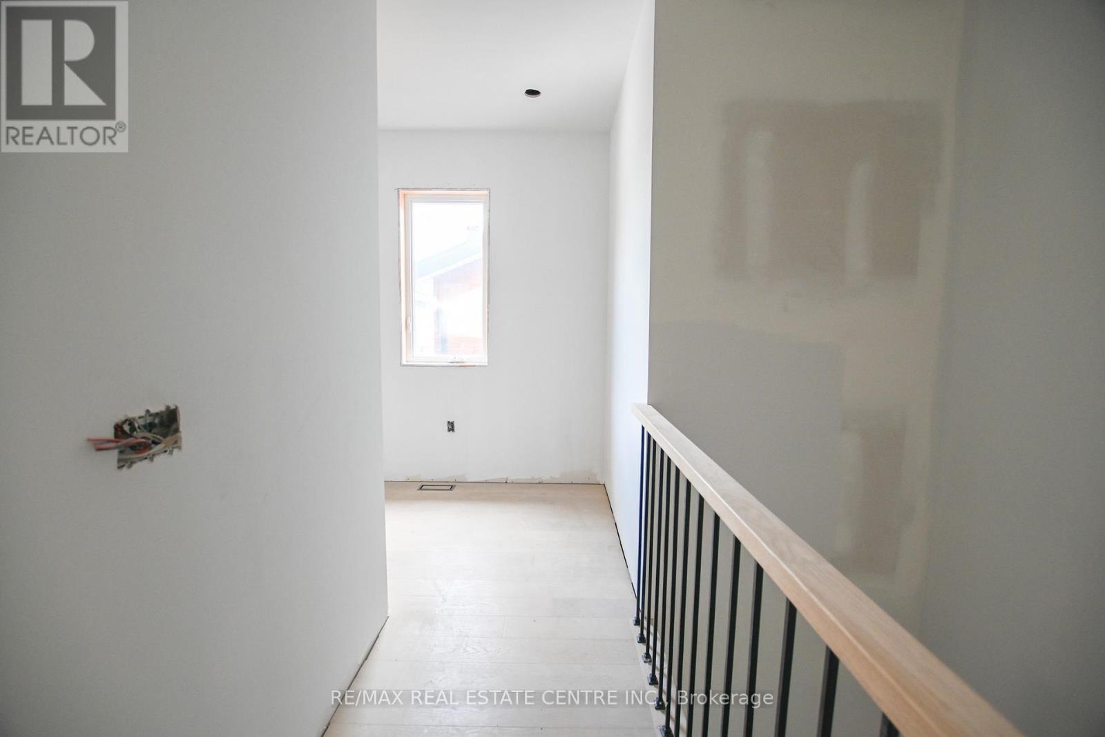 24 Rainbow Drive, Vaughan, Ontario  L4L 2K2 - Photo 19 - N12527568