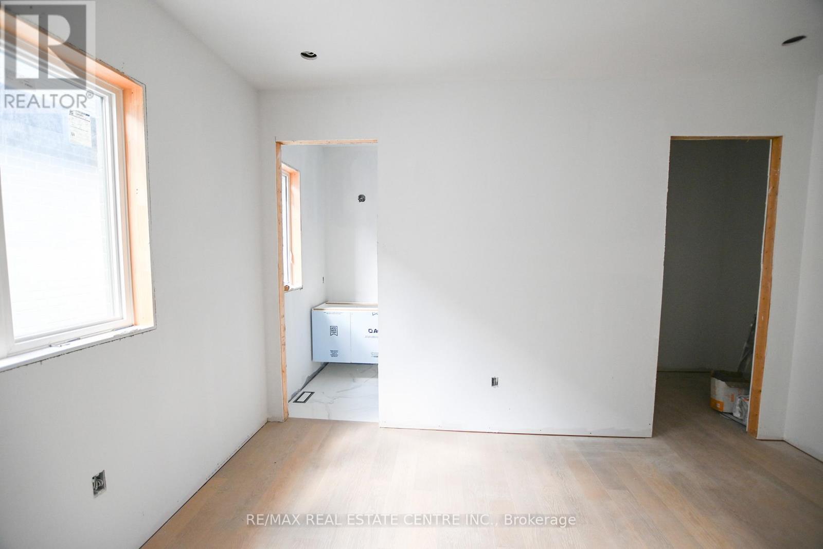 24 Rainbow Drive, Vaughan, Ontario  L4L 2K2 - Photo 21 - N12527568