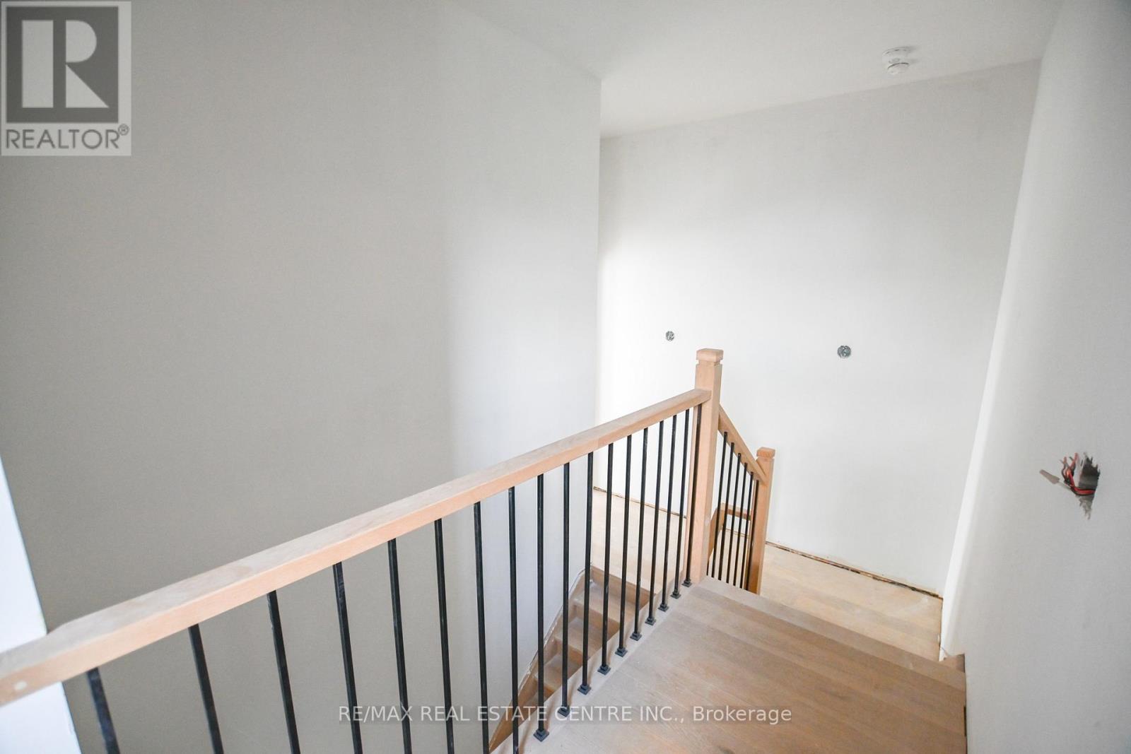 24 Rainbow Drive, Vaughan, Ontario  L4L 2K2 - Photo 30 - N12527568