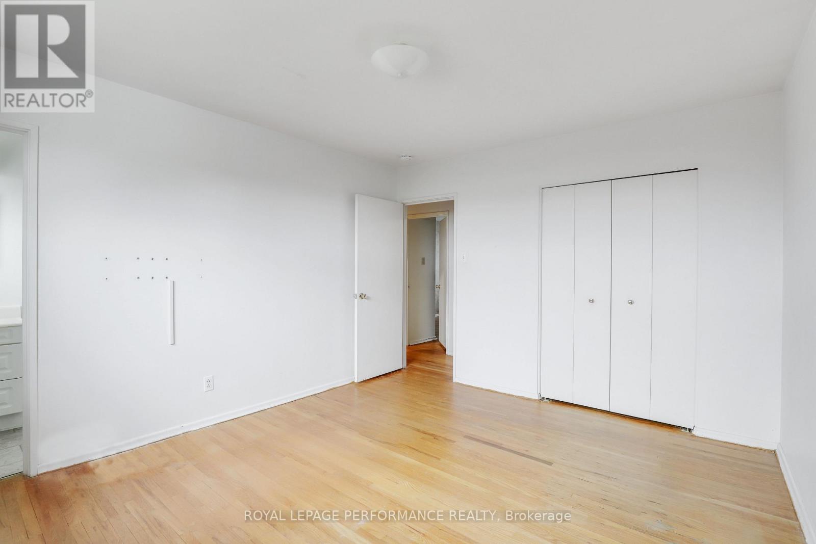 2337 Samuel Drive, Ottawa, Ontario  K1G 3C3 - Photo 18 - X12421611