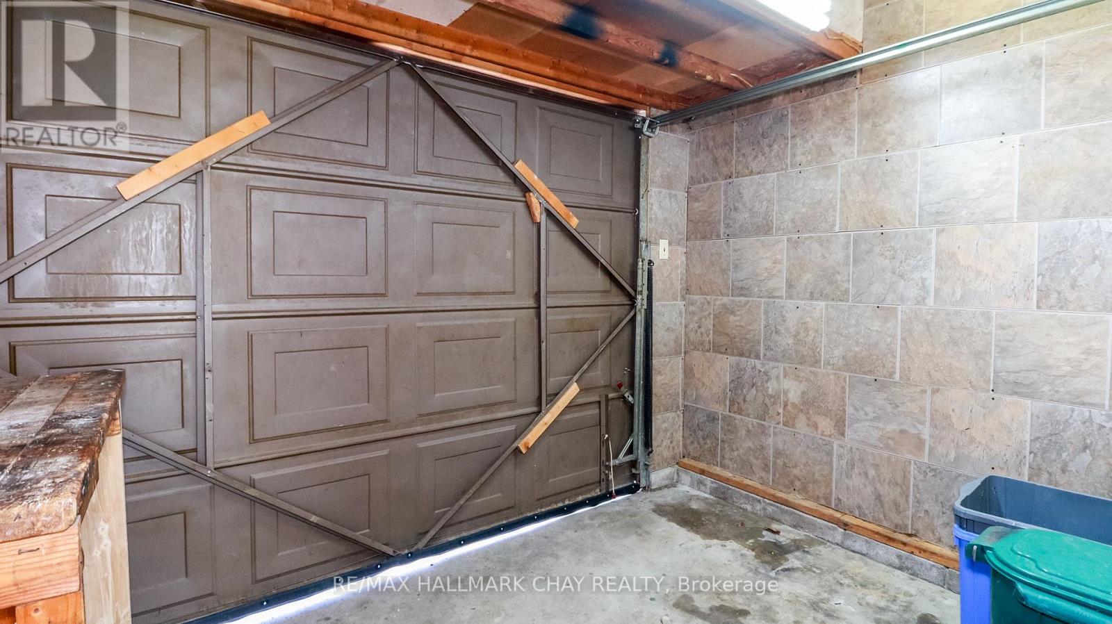 82 Melinda Crescent, Barrie, Ontario  L4N 5G6 - Photo 25 - S12527548