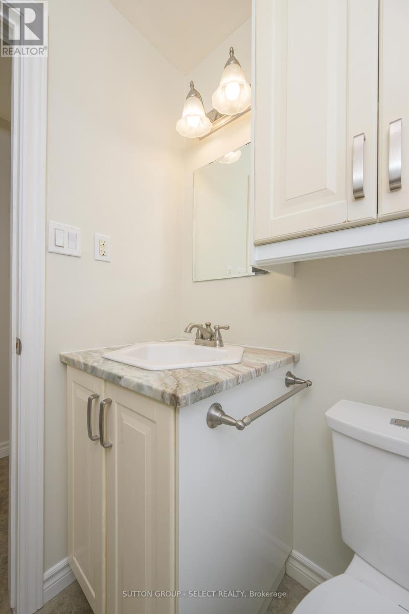 446 Dorinda Street, London East, Ontario  N5W 4B4 - Photo 41 - X12527582