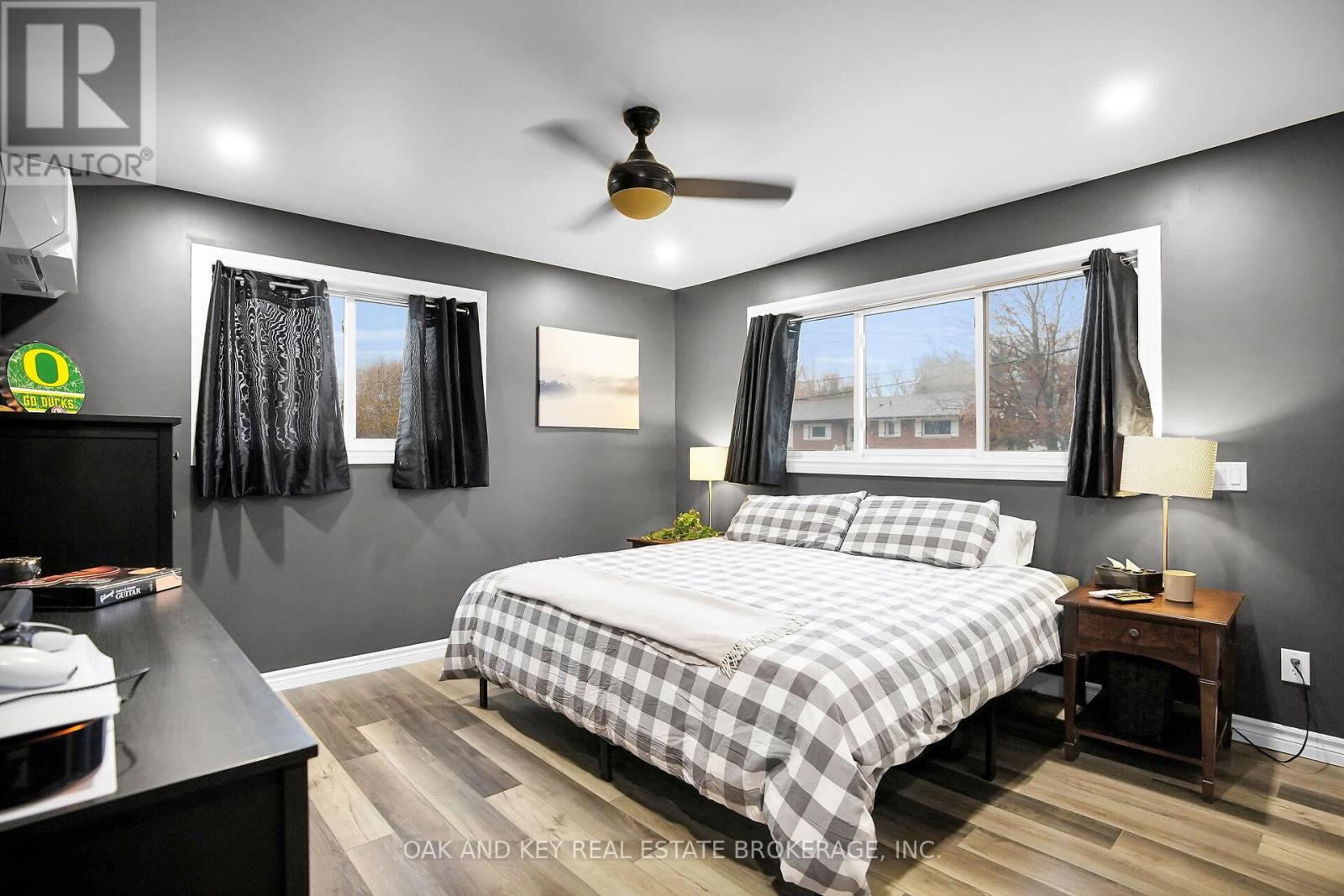 15 Arthur Street, Lambton Shores, Ontario  N0N 1J0 - Photo 20 - X12527610