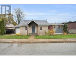 15 ARTHUR STREET, Lambton Shores, Ontario