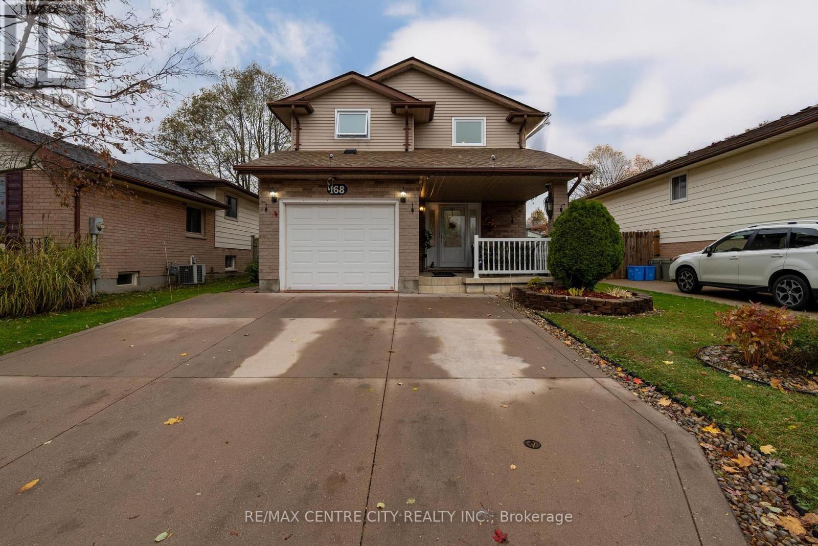 168 CLARA CRESCENT, London South, Ontario