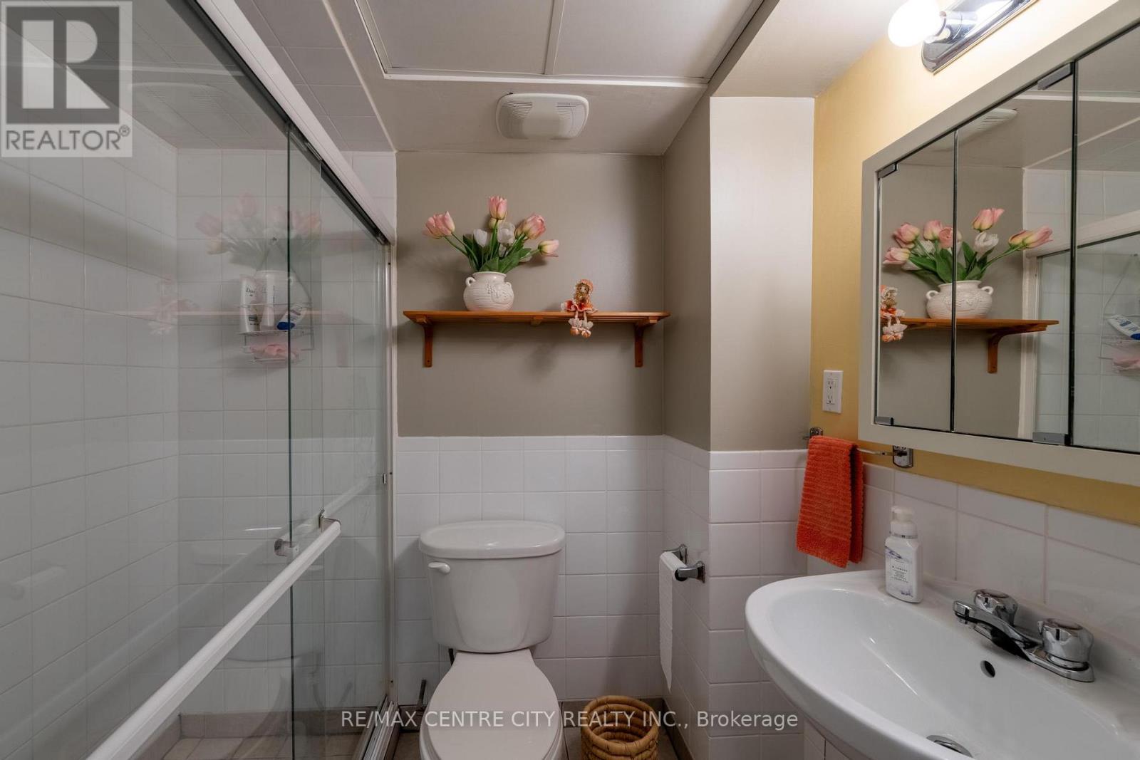 168 Clara Crescent, London South, Ontario  N6E 3G8 - Photo 18 - X12527614