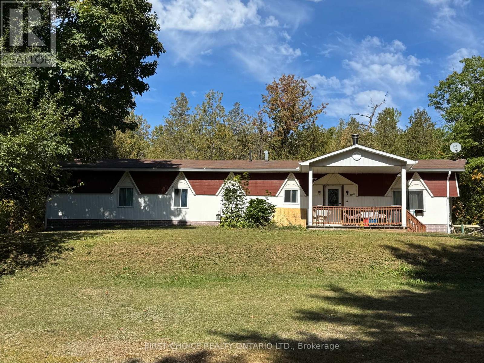 1985 RUE LACELLE STREET, Alfred and Plantagenet, Ontario