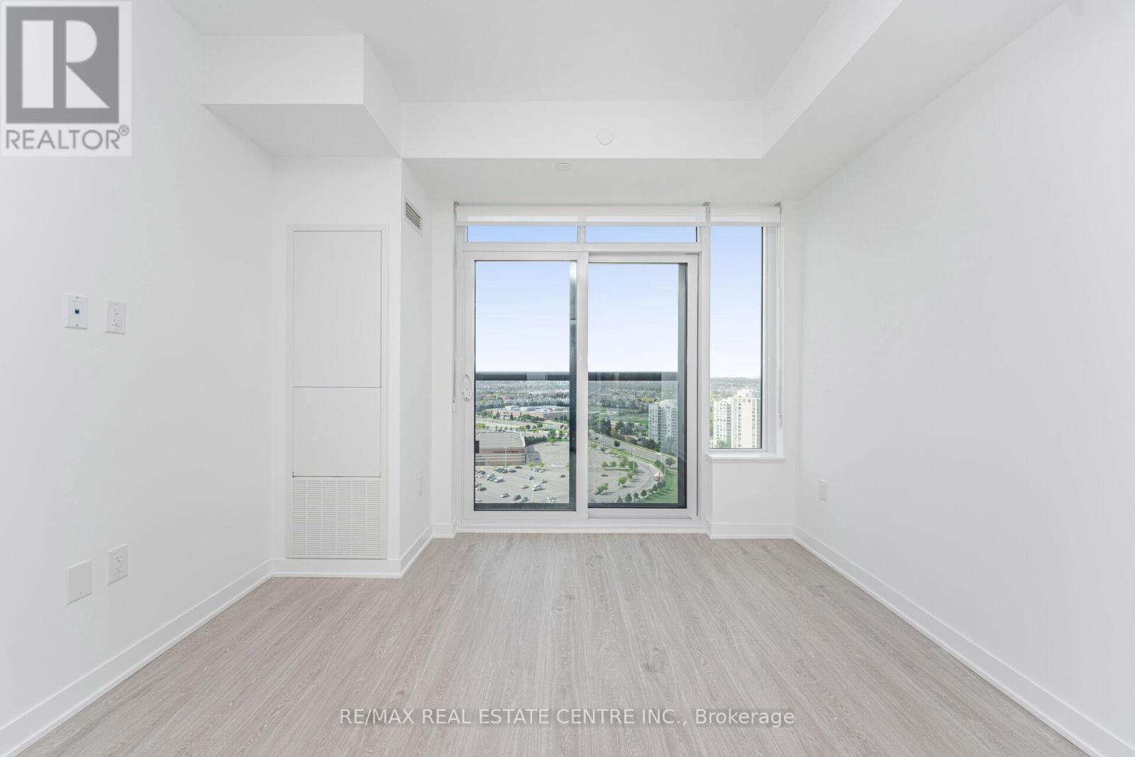 2307 - 2495 Eglinton Avenue, Mississauga, Ontario  L5M 2V8 - Photo 19 - W12527546