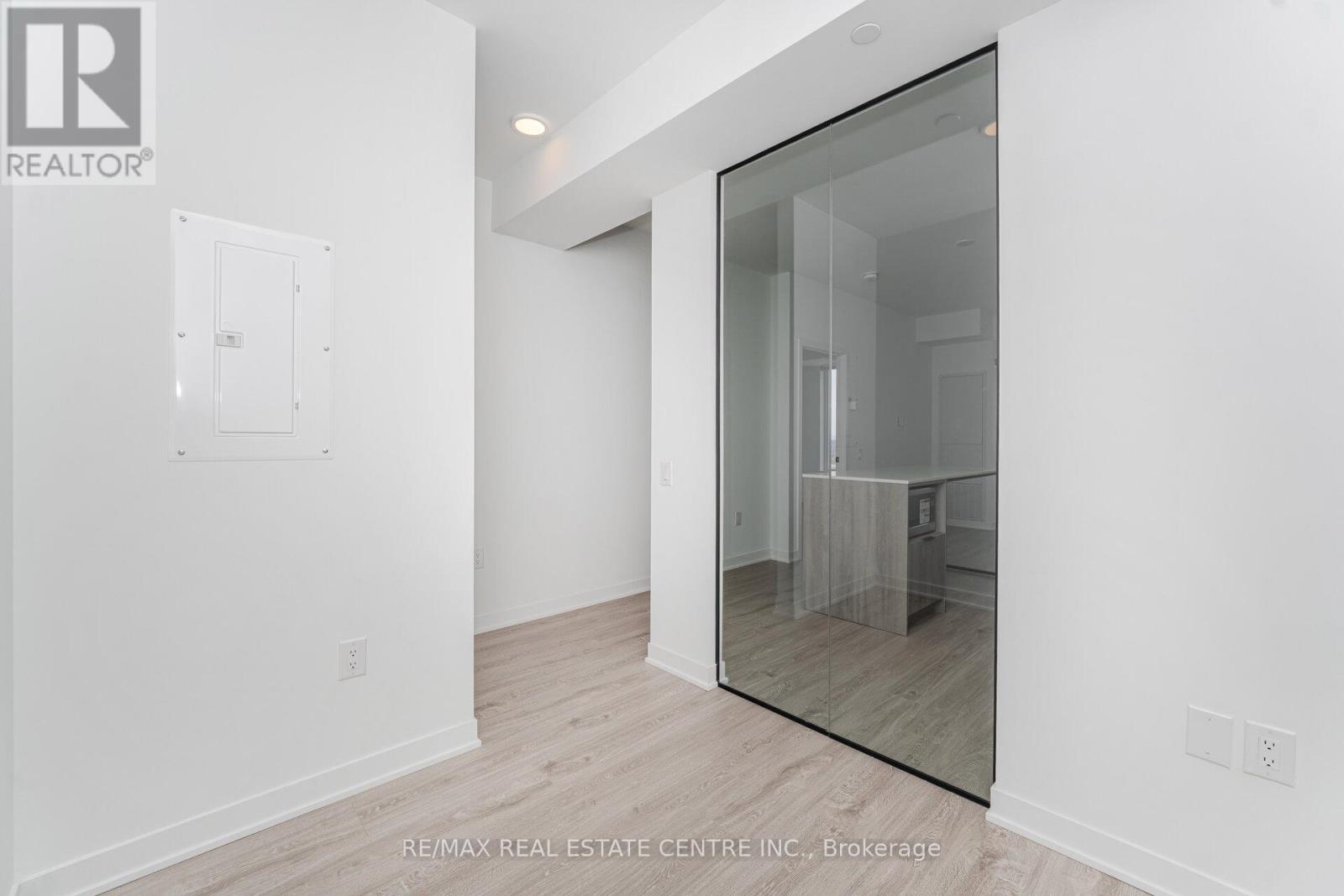 2307 - 2495 Eglinton Avenue, Mississauga, Ontario  L5M 2V8 - Photo 26 - W12527546