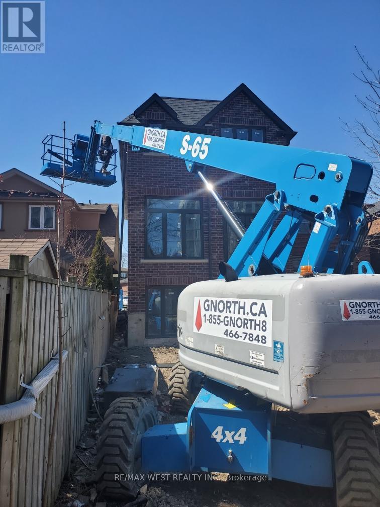 Unknown Address, ,     - Photo 4 - W12527560