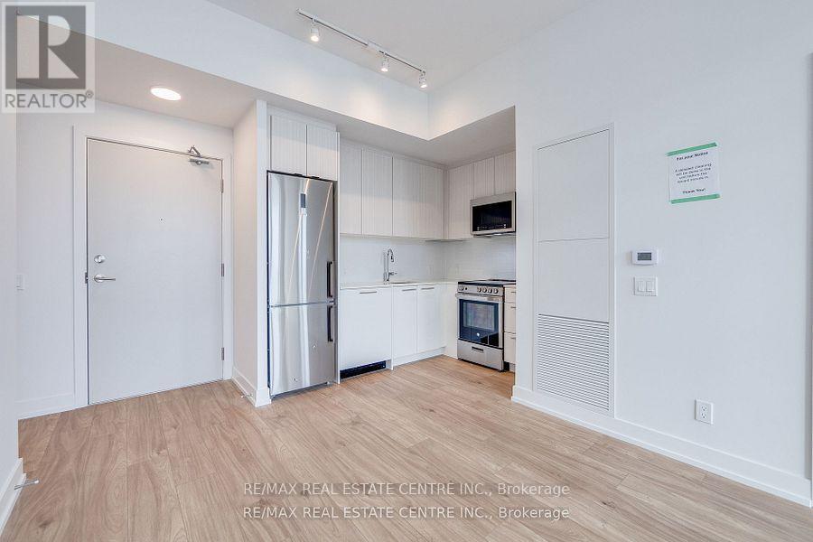 1207 - 225 Veterans Drive N, Brampton, Ontario  L7A 0B6 - Photo 11 - W12527566