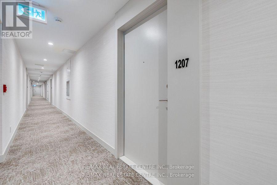 1207 - 225 Veterans Drive N, Brampton, Ontario  L7A 0B6 - Photo 7 - W12527566