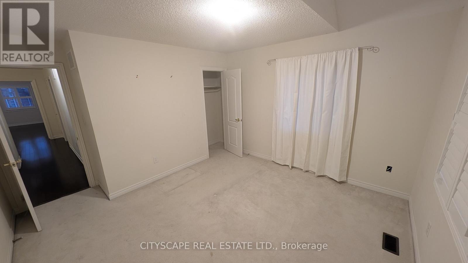 5567 Oscar Peterson Boulevard, Mississauga, Ontario L5M 0V6 - Photo 26 - W12516428
