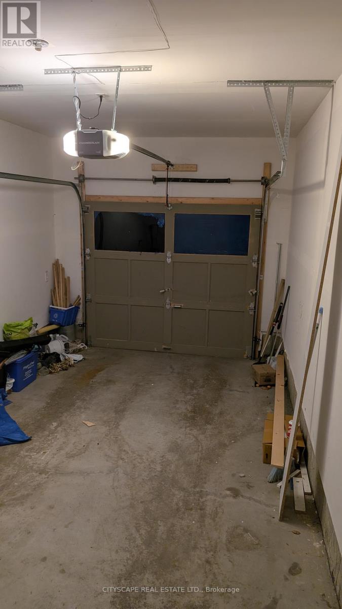 5567 Oscar Peterson Boulevard, Mississauga, Ontario L5M 0V6 - Photo 29 - W12516428