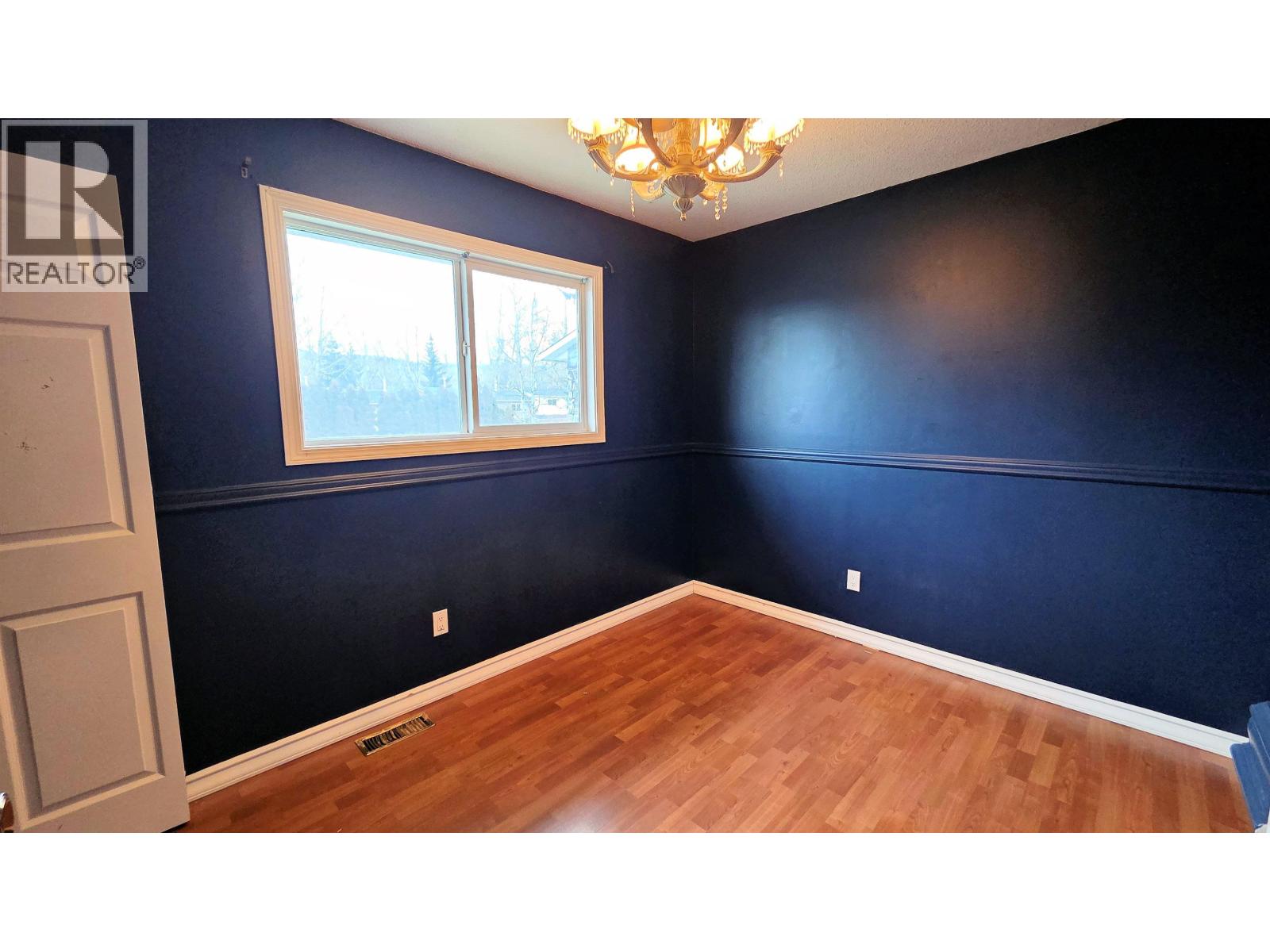 2895 Pearson Road, Houston, British Columbia  V0J 1Z0 - Photo 13 - R3066035