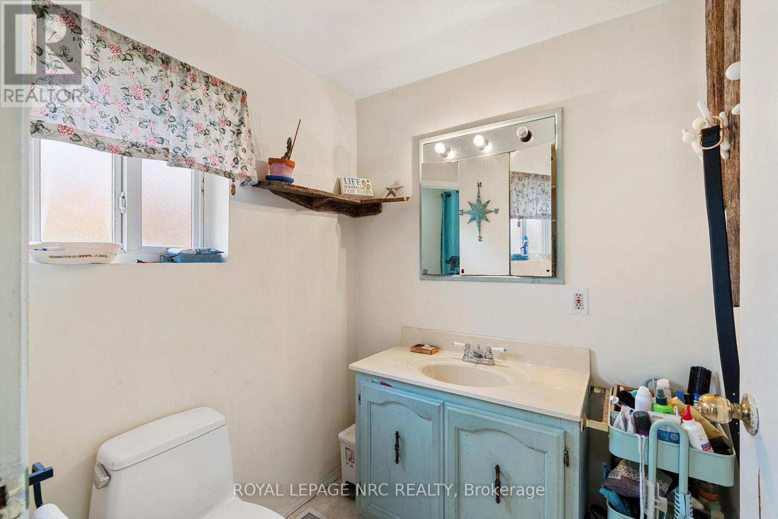 66 South Street N, Thorold, Ontario  L0S 1K0 - Photo 24 - X12527638