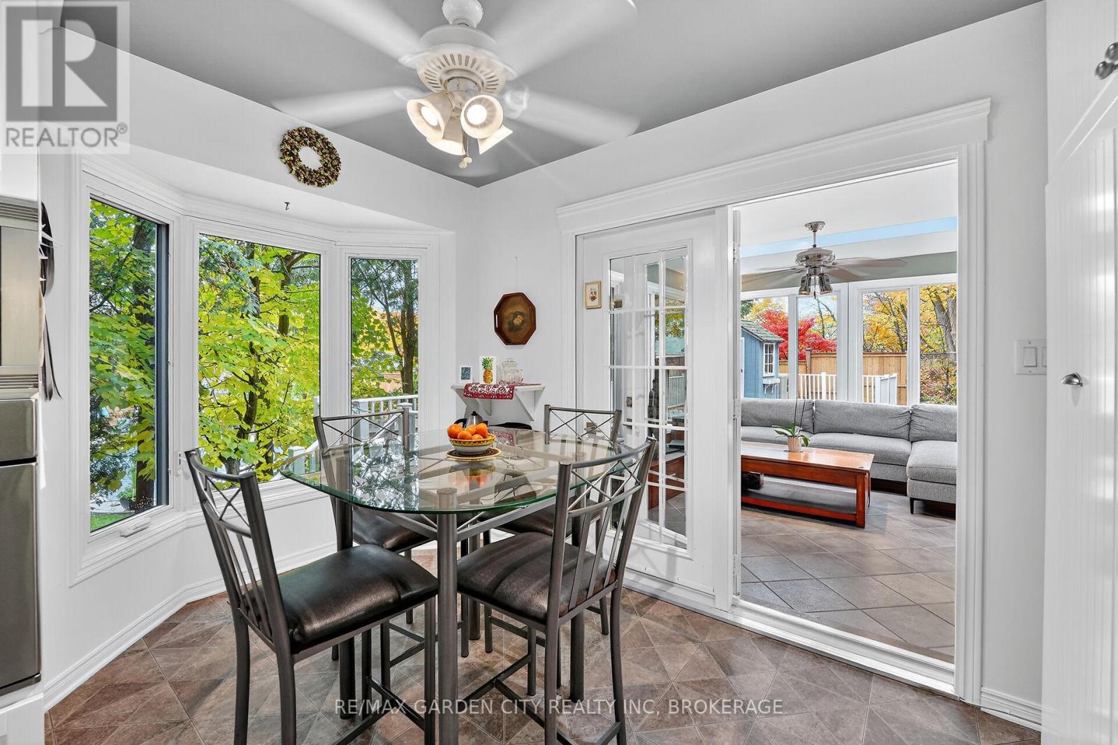 39 Orchard Parkway, Grimsby, Ontario  L3M 3B1 - Photo 13 - X12527642