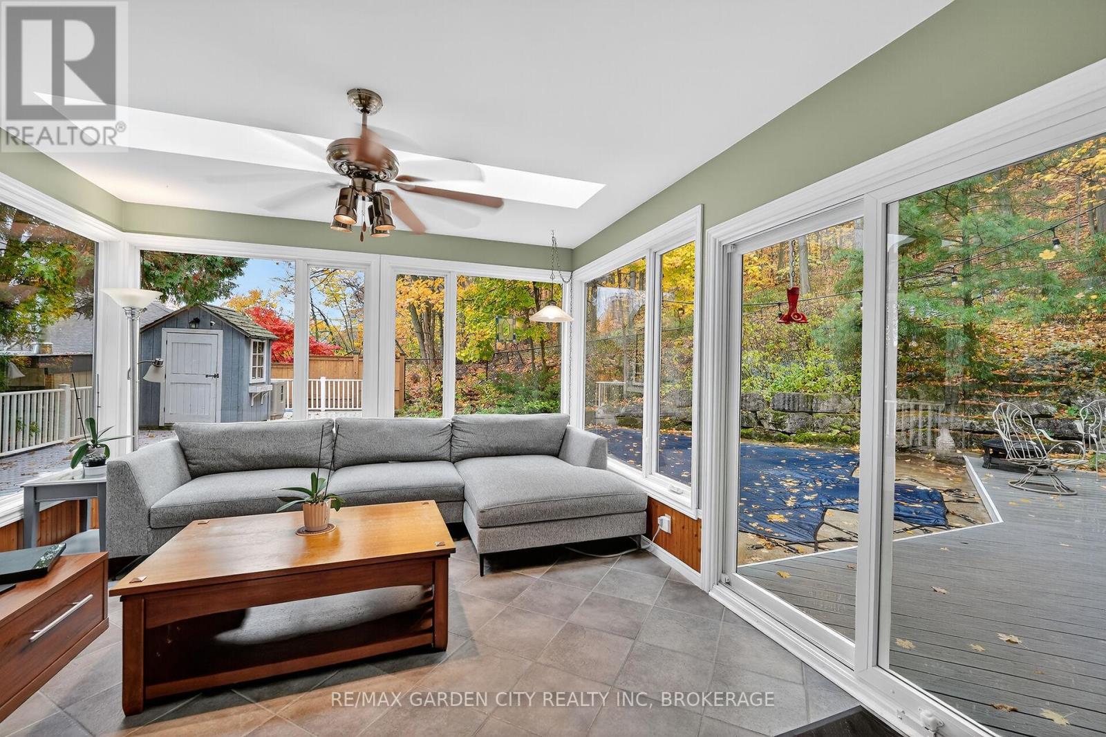 39 Orchard Parkway, Grimsby, Ontario  L3M 3B1 - Photo 17 - X12527642