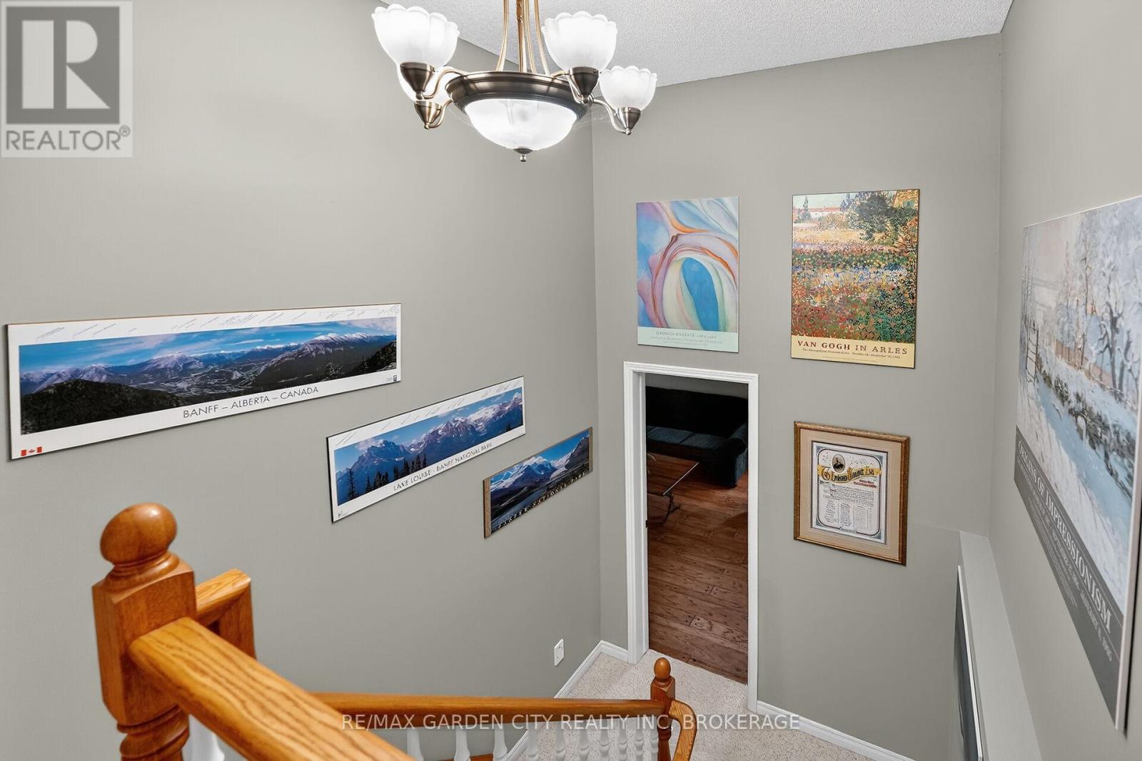 39 Orchard Parkway, Grimsby, Ontario  L3M 3B1 - Photo 23 - X12527642