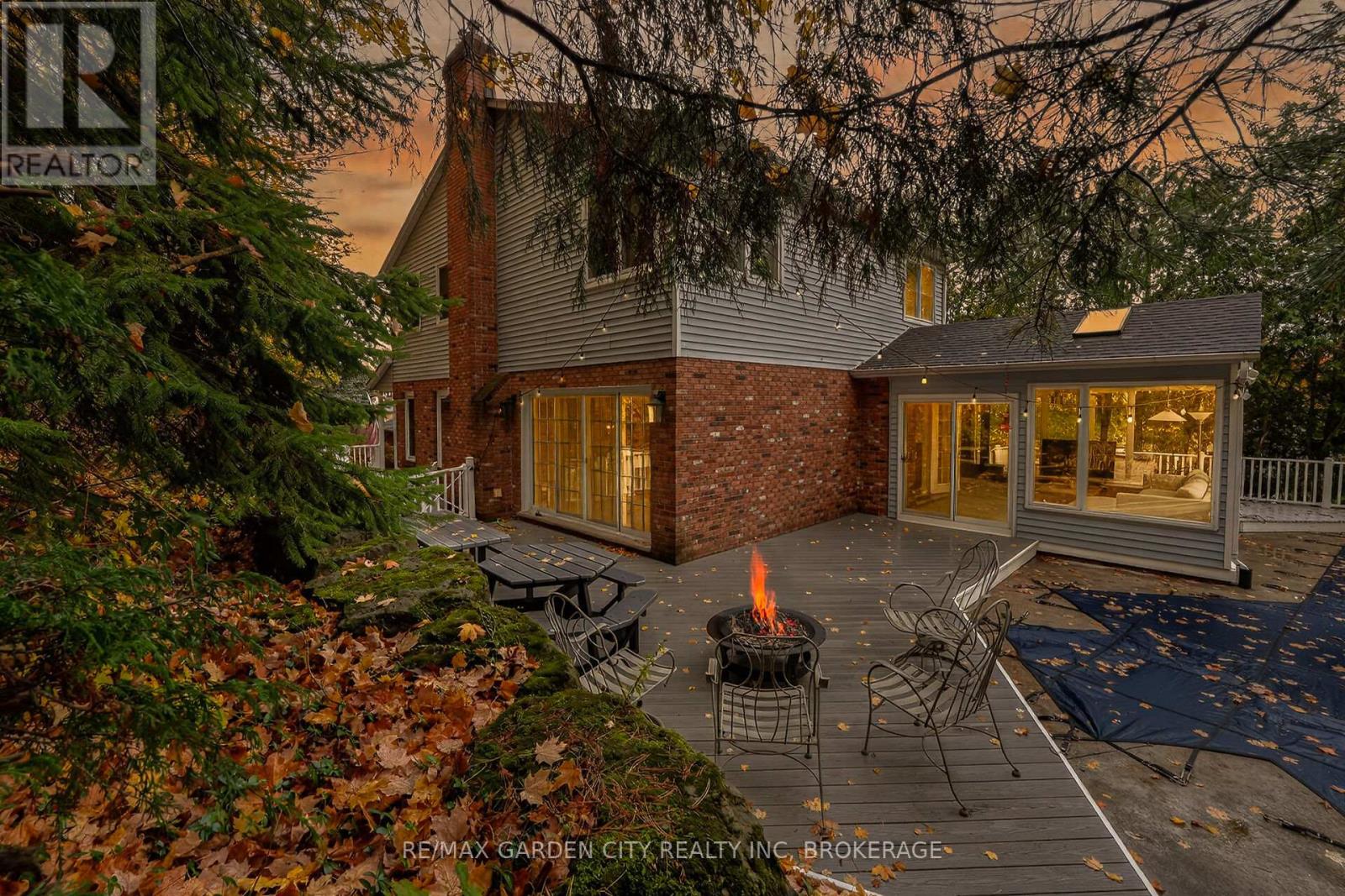 39 Orchard Parkway, Grimsby, Ontario  L3M 3B1 - Photo 38 - X12527642