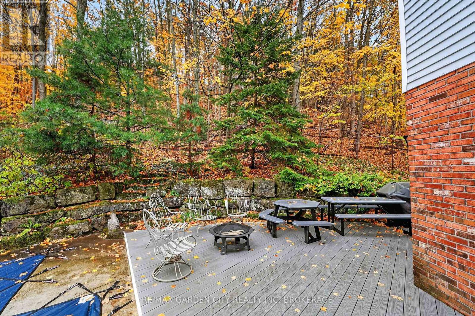 39 Orchard Parkway, Grimsby, Ontario  L3M 3B1 - Photo 39 - X12527642