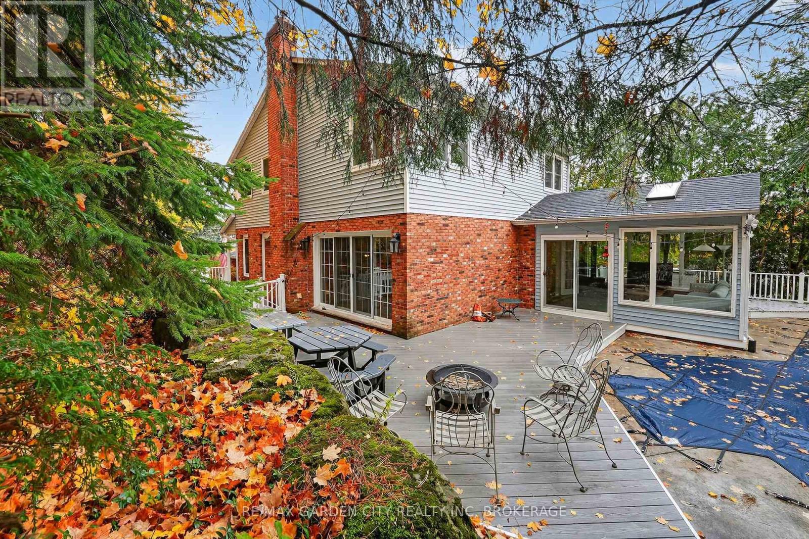 39 Orchard Parkway, Grimsby, Ontario  L3M 3B1 - Photo 40 - X12527642