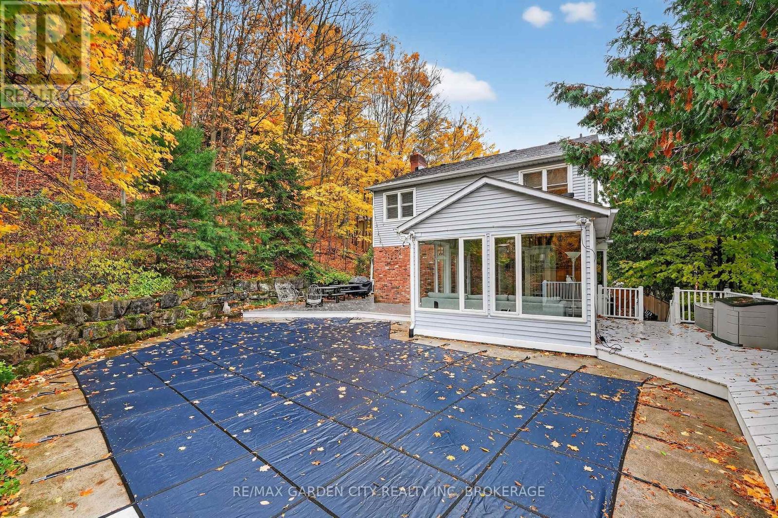 39 Orchard Parkway, Grimsby, Ontario  L3M 3B1 - Photo 41 - X12527642