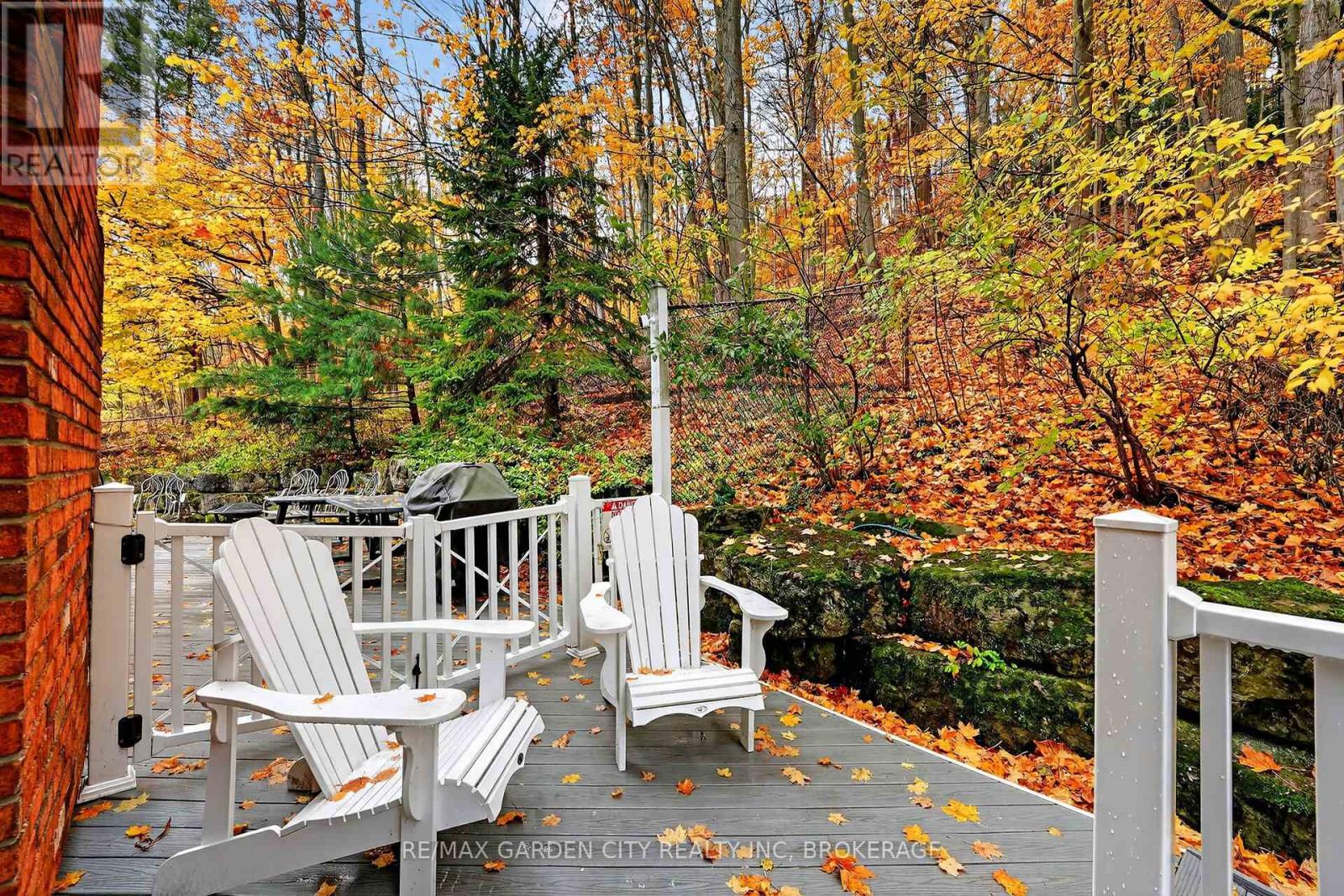 39 Orchard Parkway, Grimsby, Ontario  L3M 3B1 - Photo 44 - X12527642