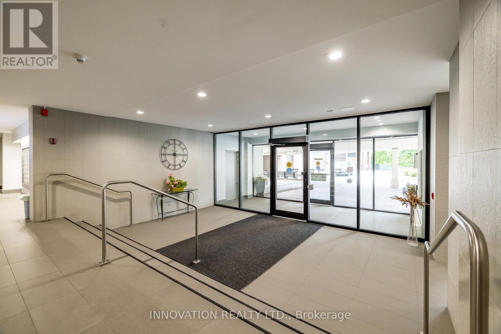 307 - 665 Bathgate Drive, Ottawa, Ontario  K1K 3Y4 - Photo 27 - X12331804