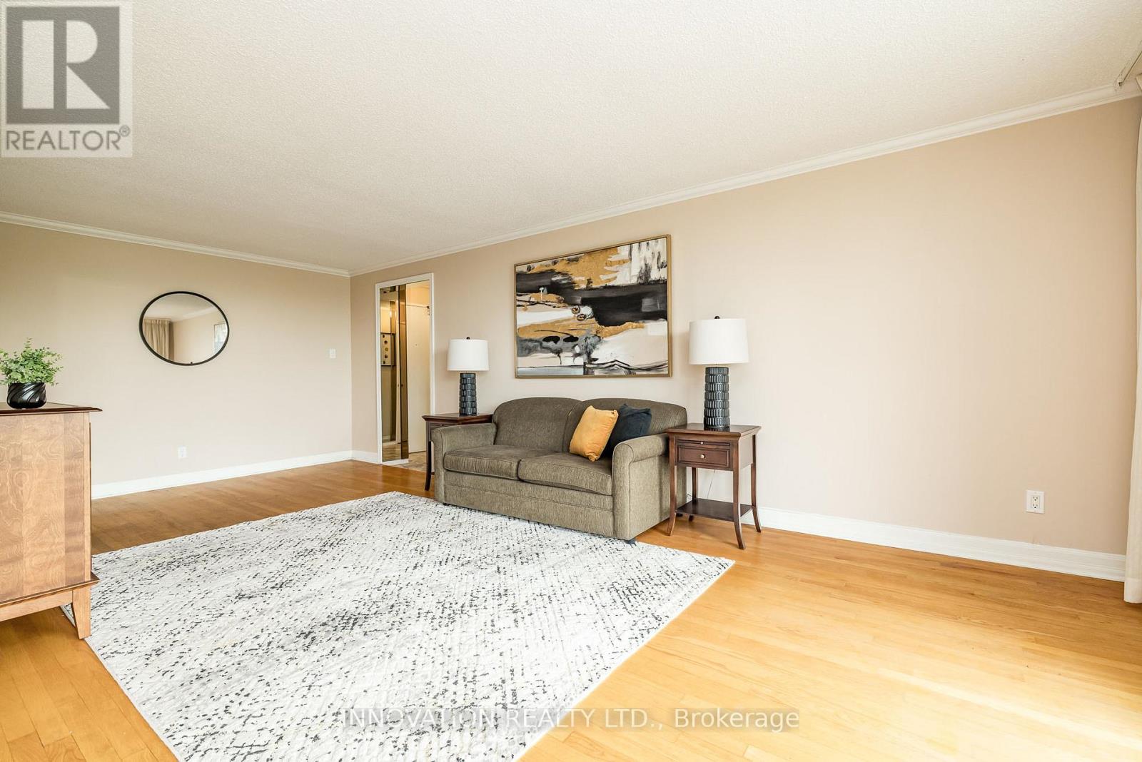 307 - 665 Bathgate Drive, Ottawa, Ontario  K1K 3Y4 - Photo 8 - X12331804