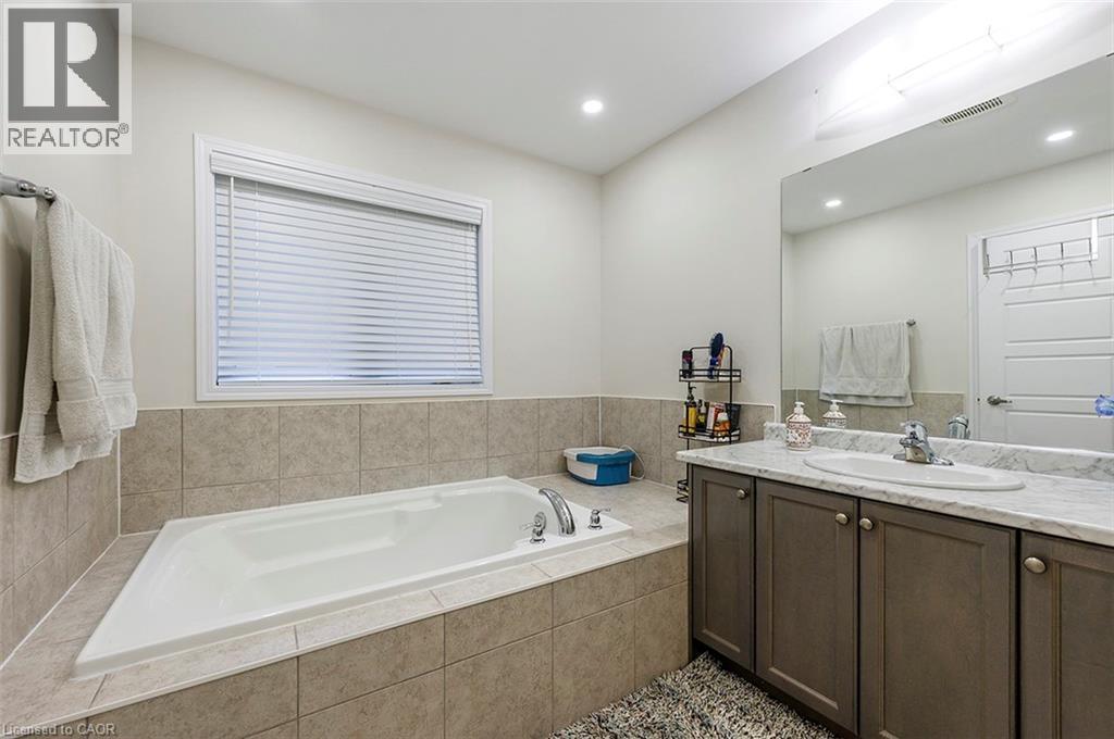 220 Bedrock Drive, Hamilton, Ontario  L8J 0M2 - Photo 18 - 40786821