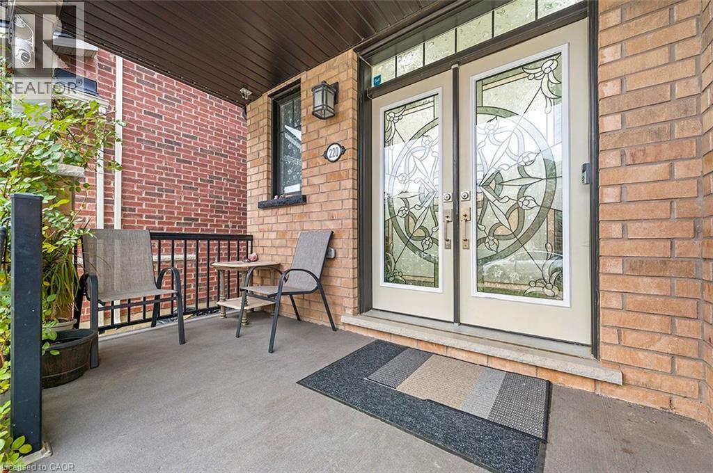 220 Bedrock Drive, Hamilton, Ontario  L8J 0M2 - Photo 4 - 40786821