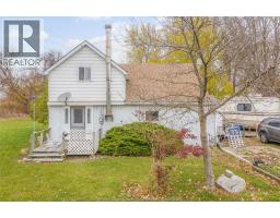 40 ST PERE STREET, Tilbury, Ontario