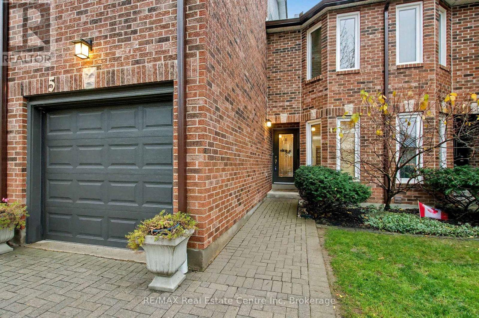 3 - 5 Marilyn Drive, Guelph, Ontario  N1H 1G9 - Photo 2 - X12527592