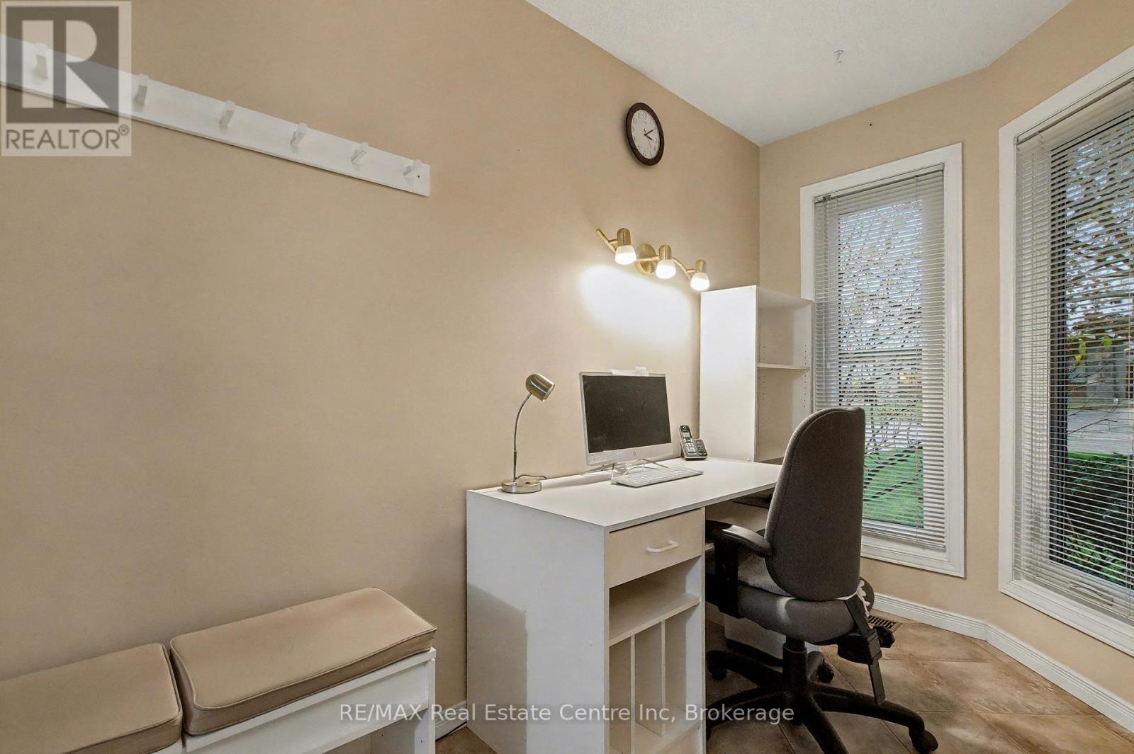 3 - 5 Marilyn Drive, Guelph, Ontario  N1H 1G9 - Photo 6 - X12527592