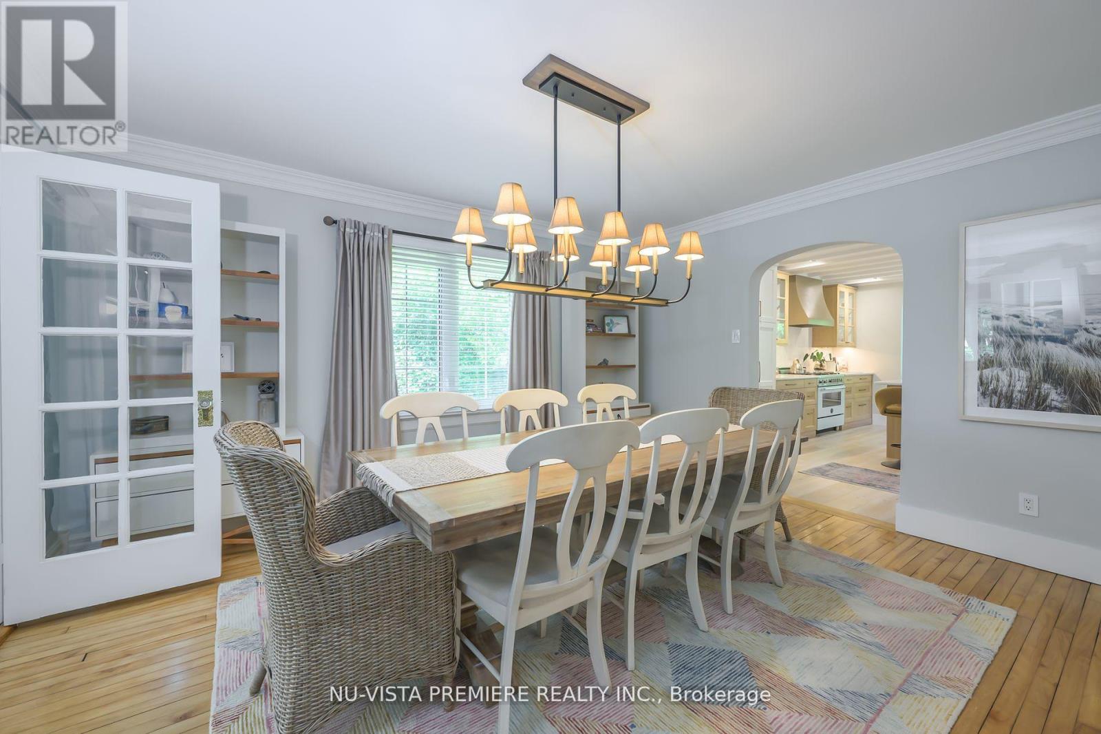 Photo 26 of 50 for 146 Commissioners Road E