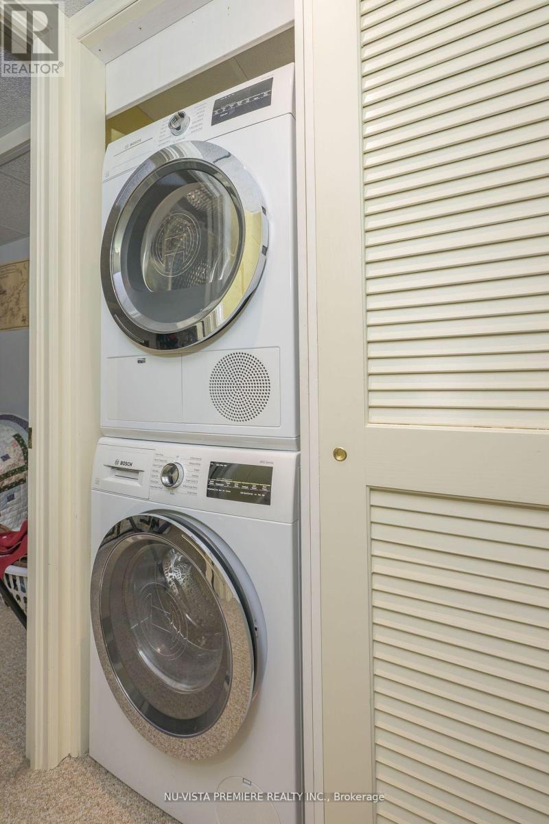 Photo 39 of 50 for 146 Commissioners Road E