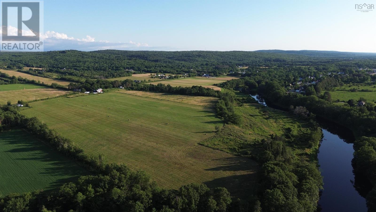 Middle Rd, Lawrencetown, Nova Scotia  B2V 2N5 - Photo 2 - 202509448