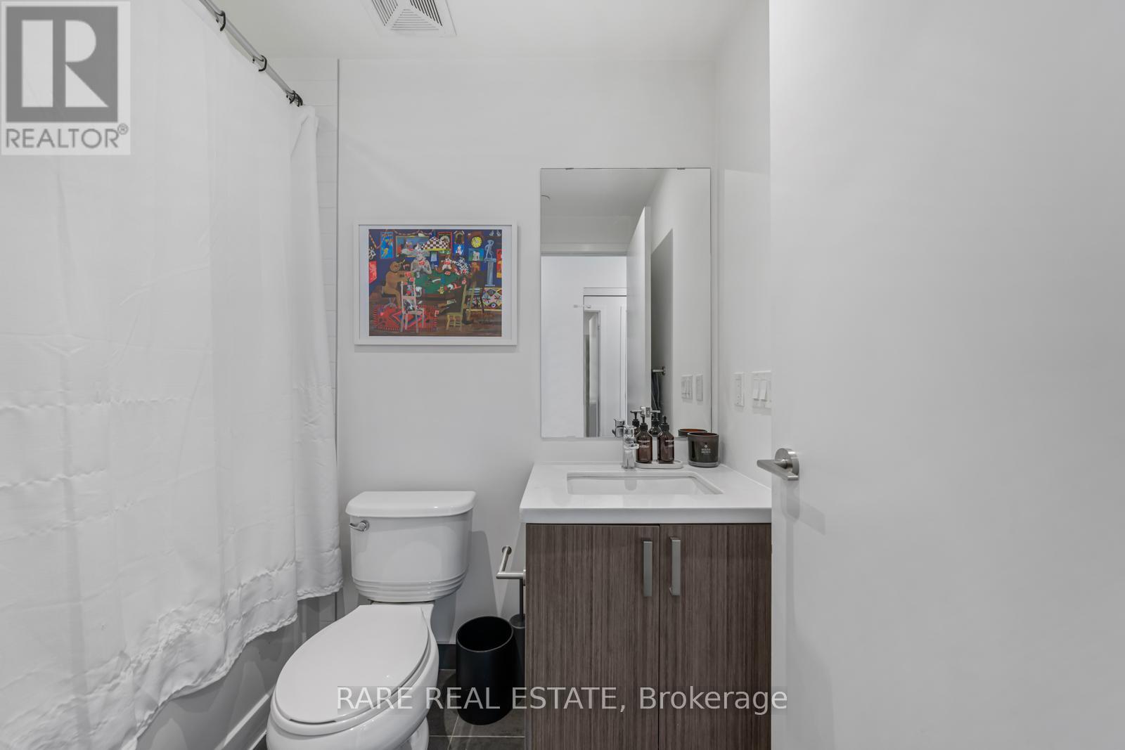 2106 - 501 St. Clair Avenue W, Toronto, Ontario  M5P 0A2 - Photo 10 - C12527606