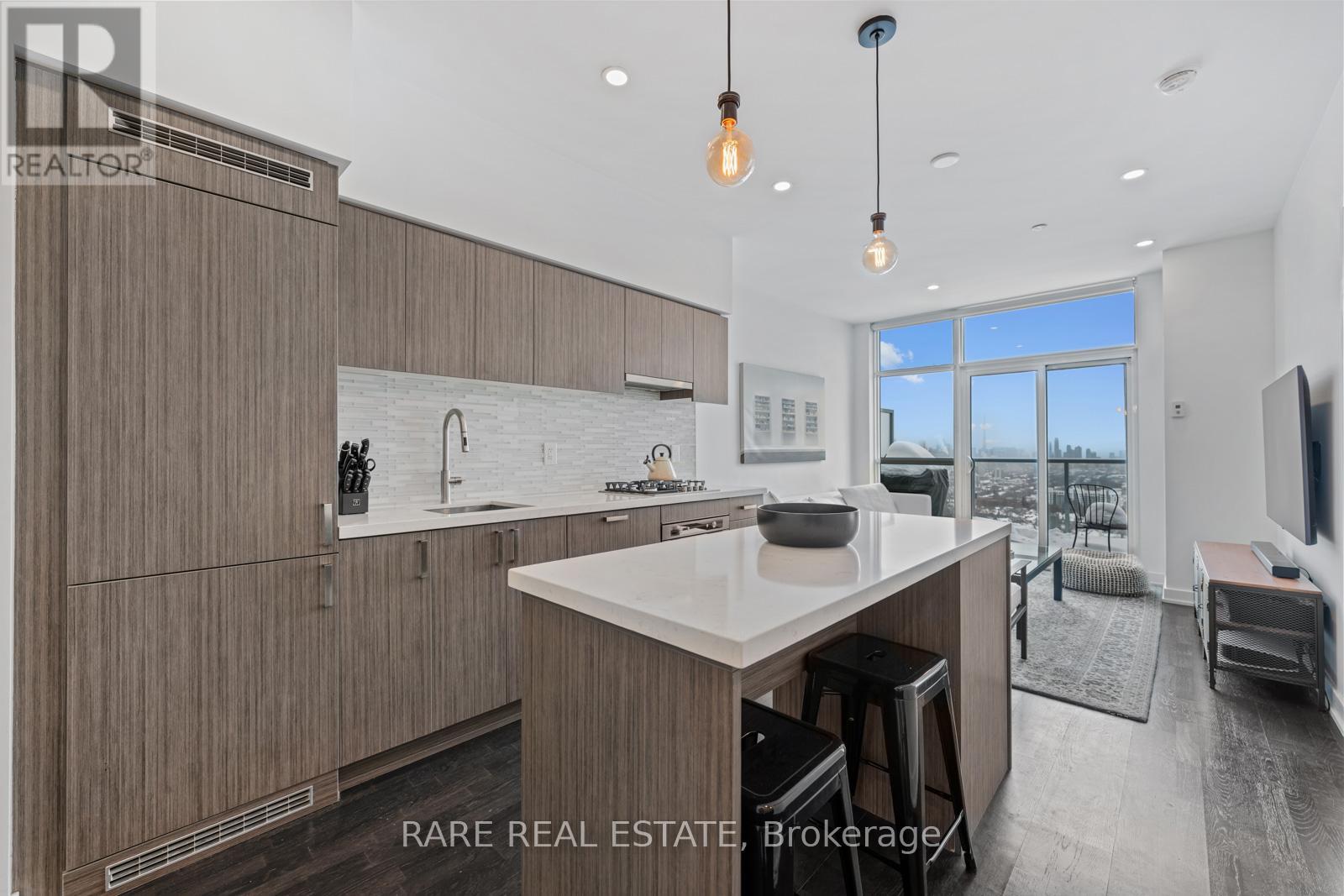 2106 - 501 St. Clair Avenue W, Toronto, Ontario  M5P 0A2 - Photo 7 - C12527606