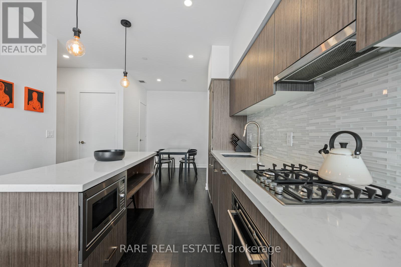 2106 - 501 St. Clair Avenue W, Toronto, Ontario  M5P 0A2 - Photo 9 - C12527606