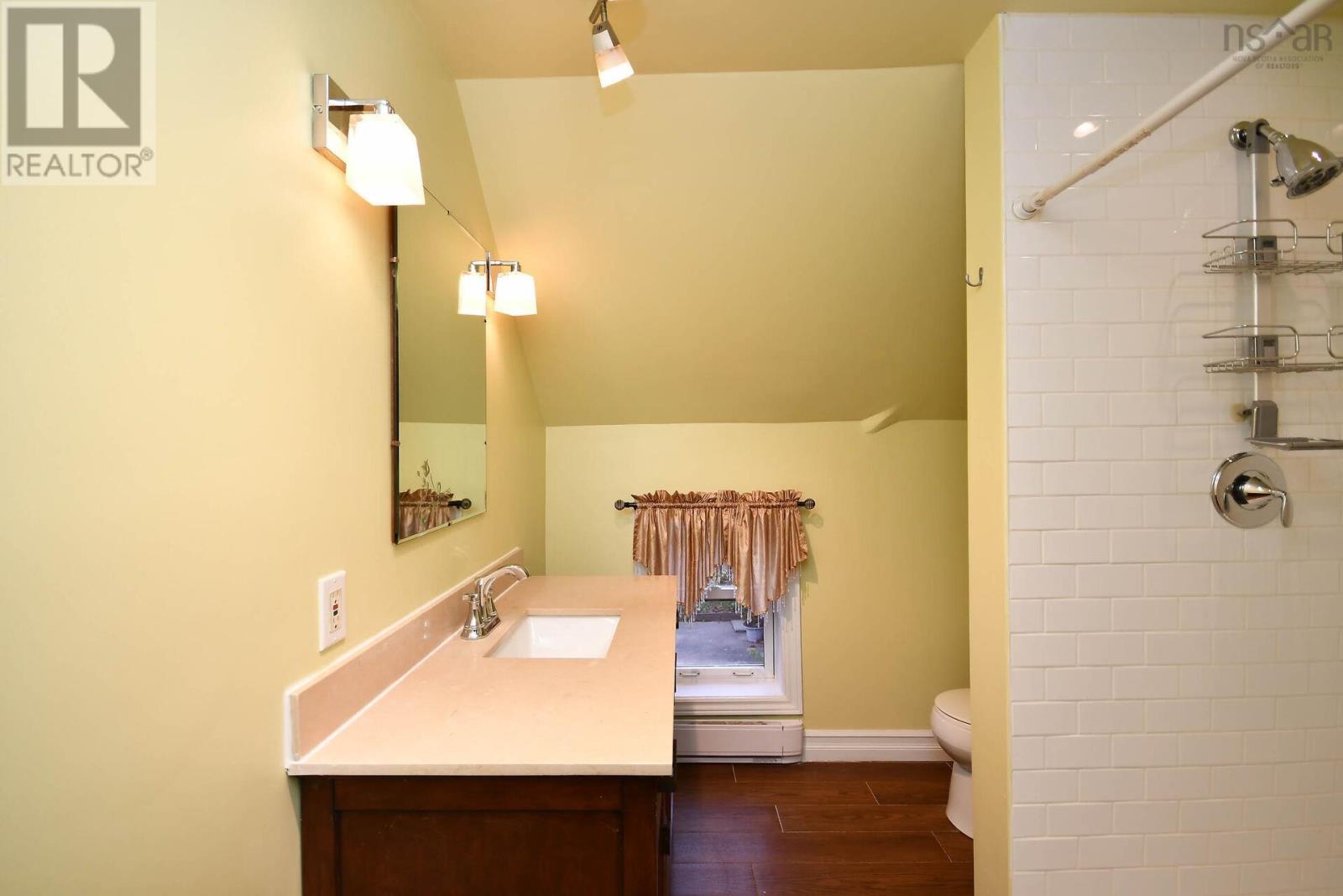 12 Provost Street, Dartmouth, Nova Scotia  B2W 1B4 - Photo 27 - 202527272