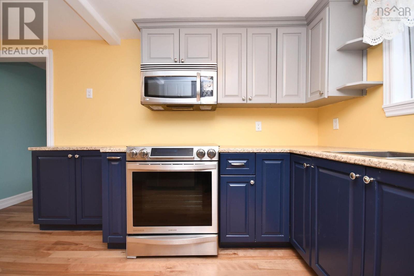 12 Provost Street, Dartmouth, Nova Scotia  B2W 1B4 - Photo 17 - 202527272