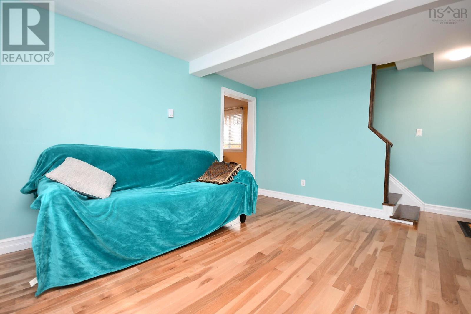 12 Provost Street, Dartmouth, Nova Scotia  B2W 1B4 - Photo 9 - 202527272