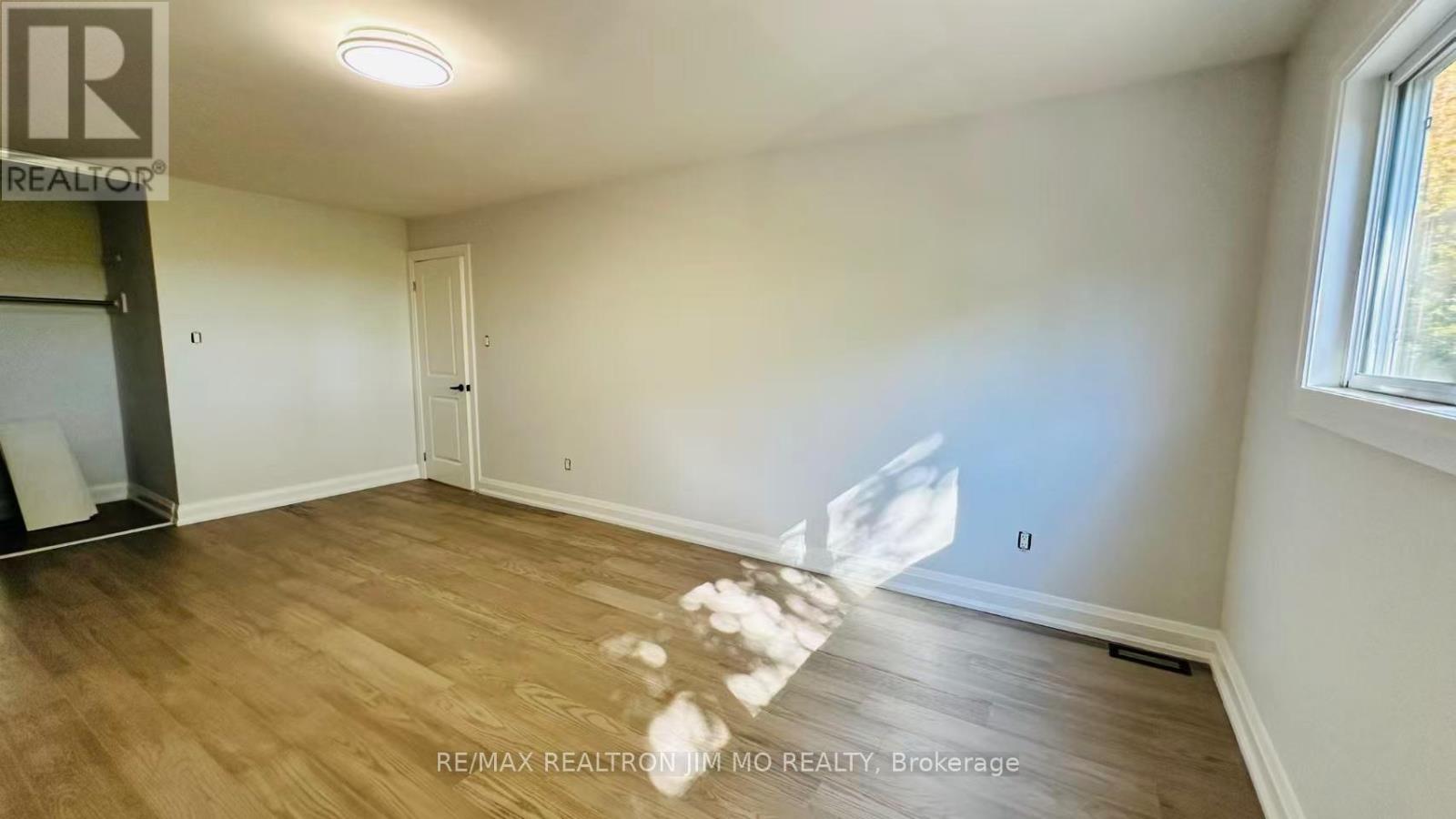 Upper - 65 Heaslip Terrace, Toronto, Ontario  M1T 1W8 - Photo 10 - E12527608