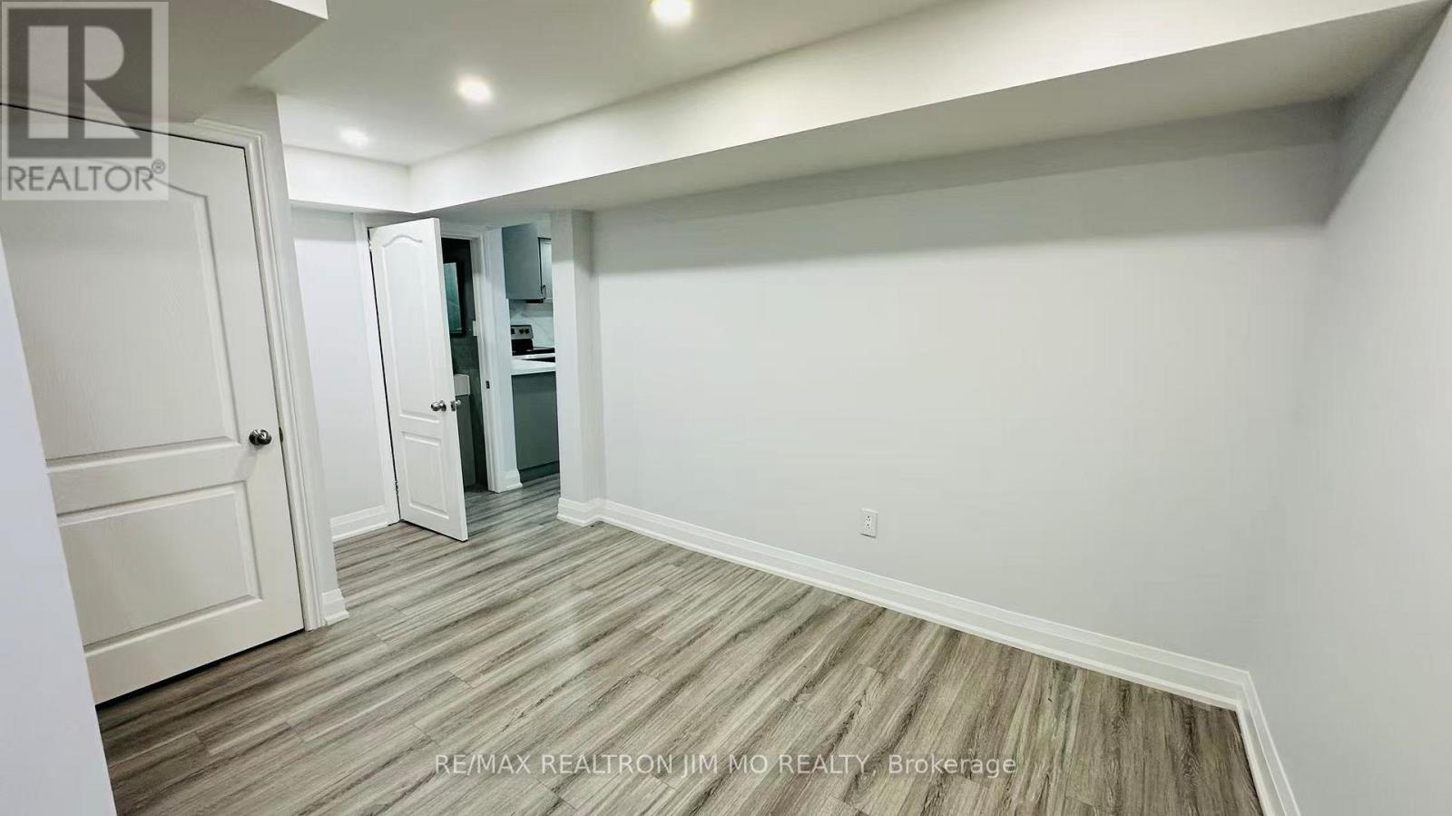 Bsmt - 65 Heaslip Terrace, Toronto, Ontario  M1T 1W8 - Photo 4 - E12527612