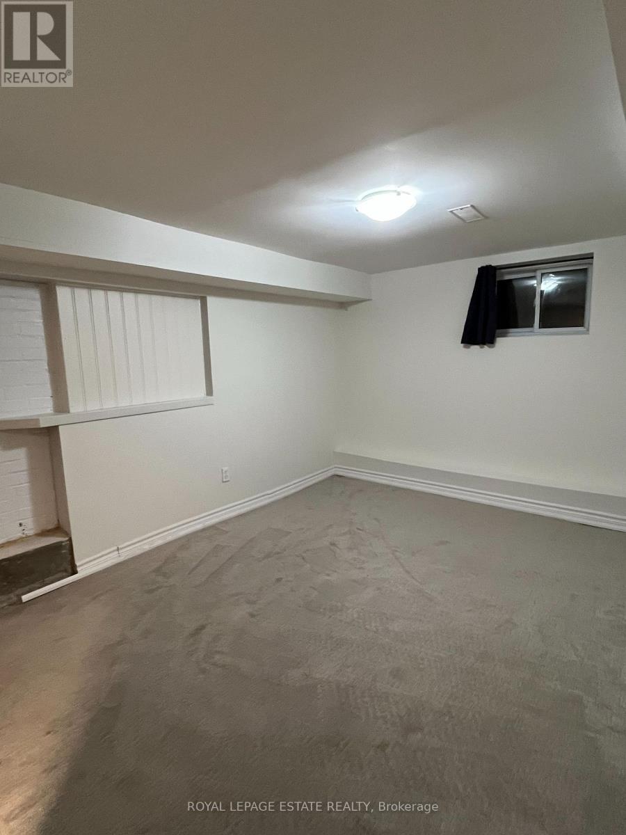 Basement - 5 Edgewood Gardens, Toronto, Ontario  M4L 3H4 - Photo 14 - E12527620
