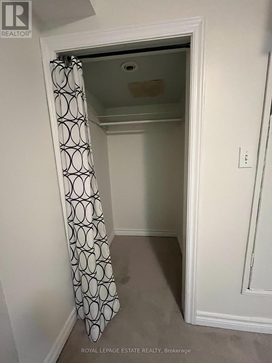 Basement - 5 Edgewood Gardens, Toronto, Ontario  M4L 3H4 - Photo 19 - E12527620