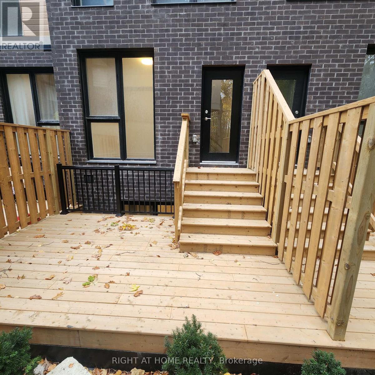 168 Clonmore Drive, Toronto, Ontario  M1N 0B9 - Photo 9 - E12527644